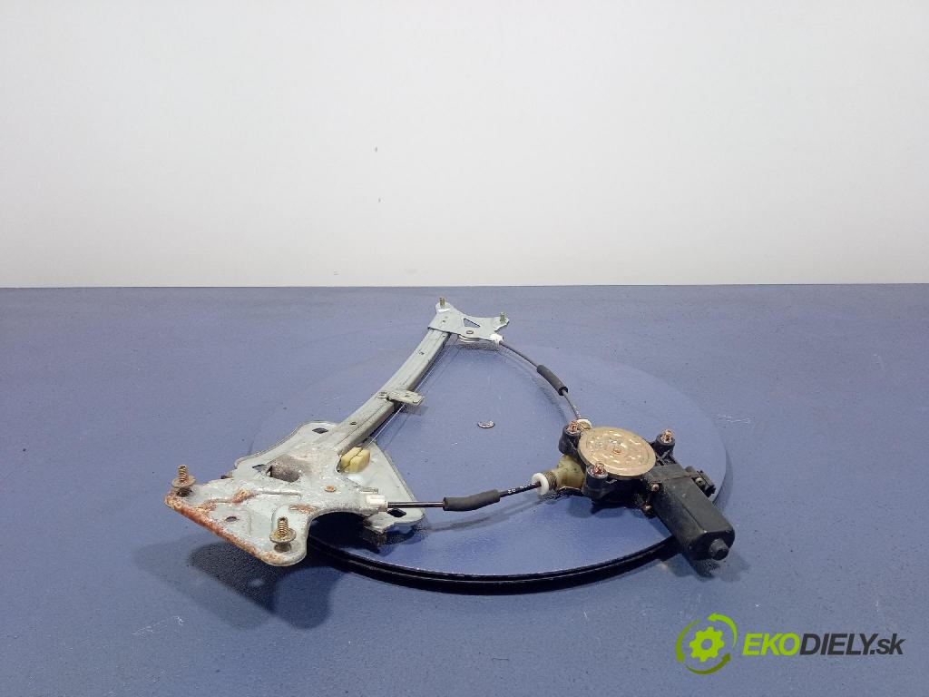 Hyundai Coupe 2003 mechanismus stahování Sklenka: před Levý: