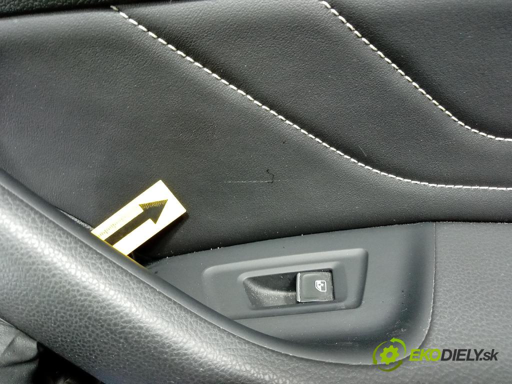 Vw Arteon 2024 Tapacír: dveře Zad: Práva: 3G8868116B