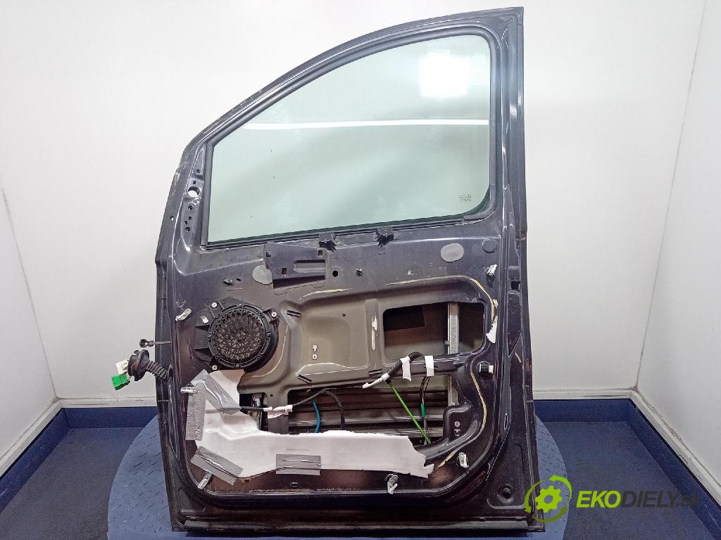 Peugeot Expert 2009 dvere Predné pravé 