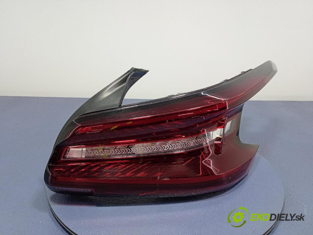 Citroen C4 0 světlo Zad: Práva: Mimo: 00230015