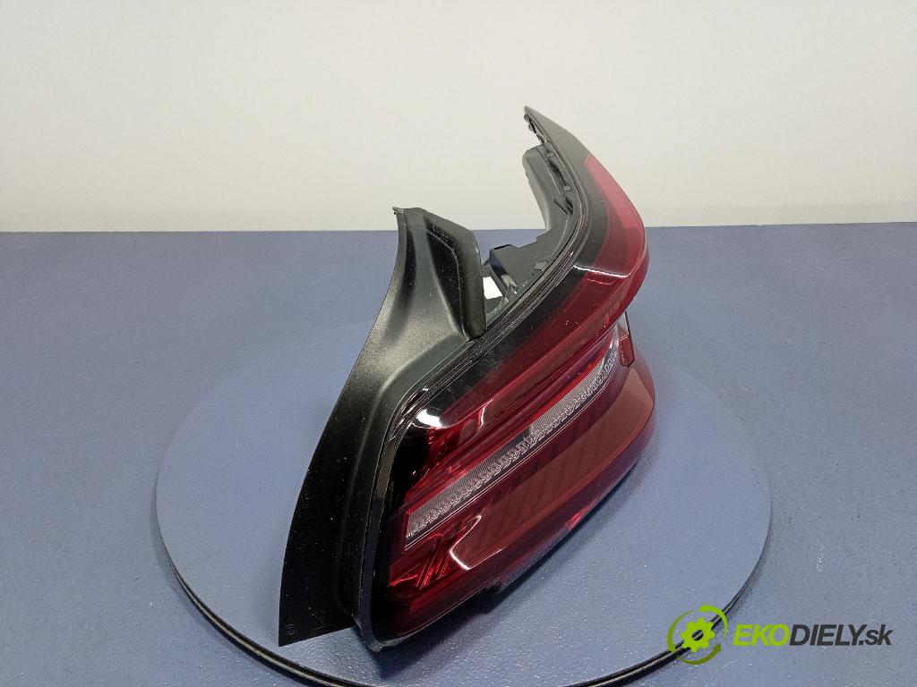 Citroen C4 0 světlo Zad: Práva: Mimo: 00230015