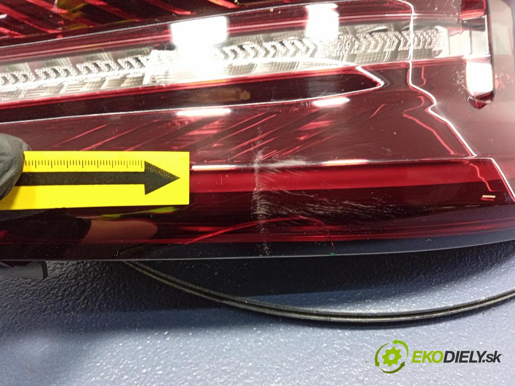 Citroen C4 0 světlo Zad: Práva: Mimo: 00230015