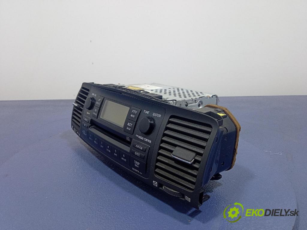 Toyota Corolla 2004 Radio I Navigácia: 86120-12880