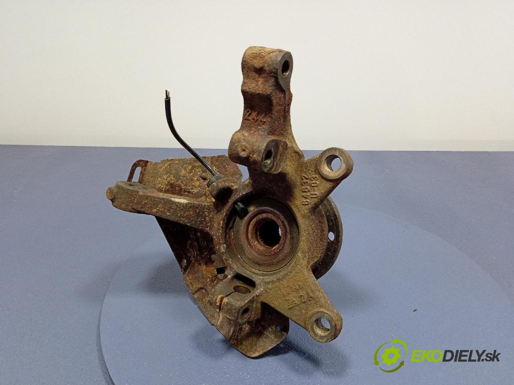 Peugeot Expert 2009 náboj levá 64832U03