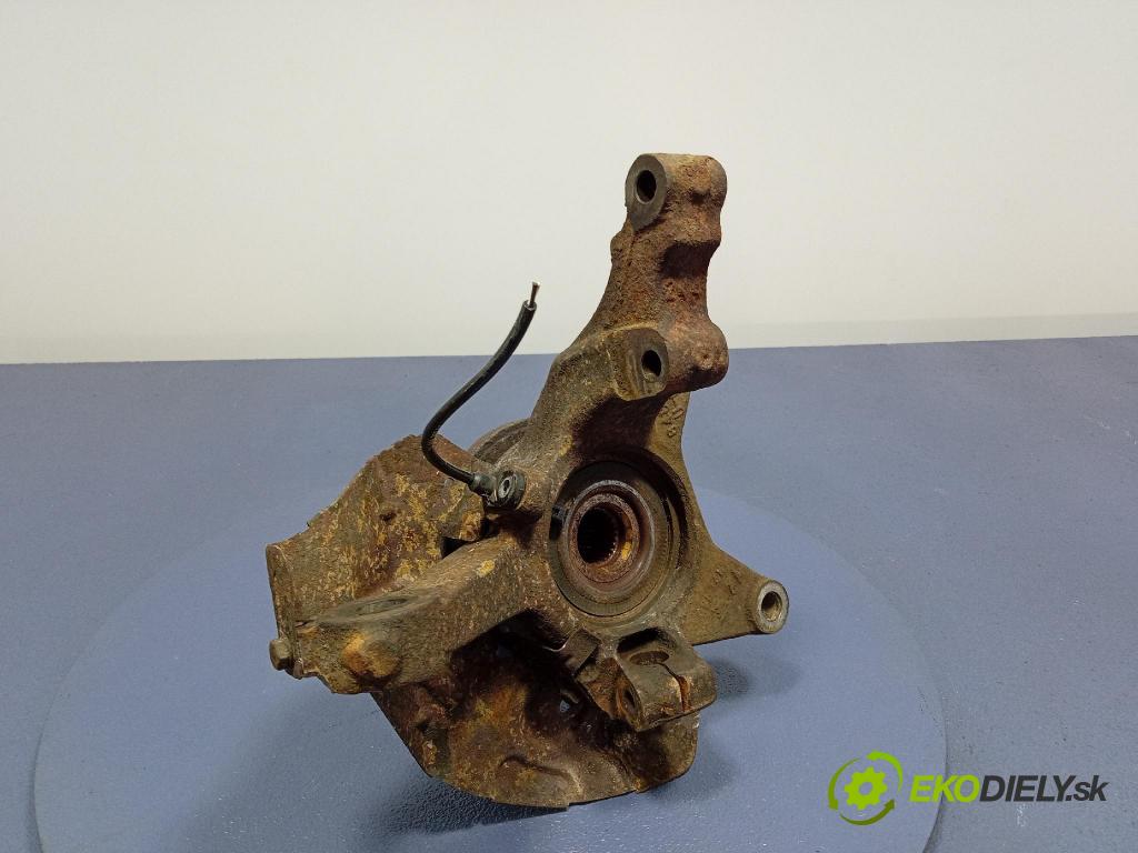 Peugeot Expert 2009 náboj levá 64832U03