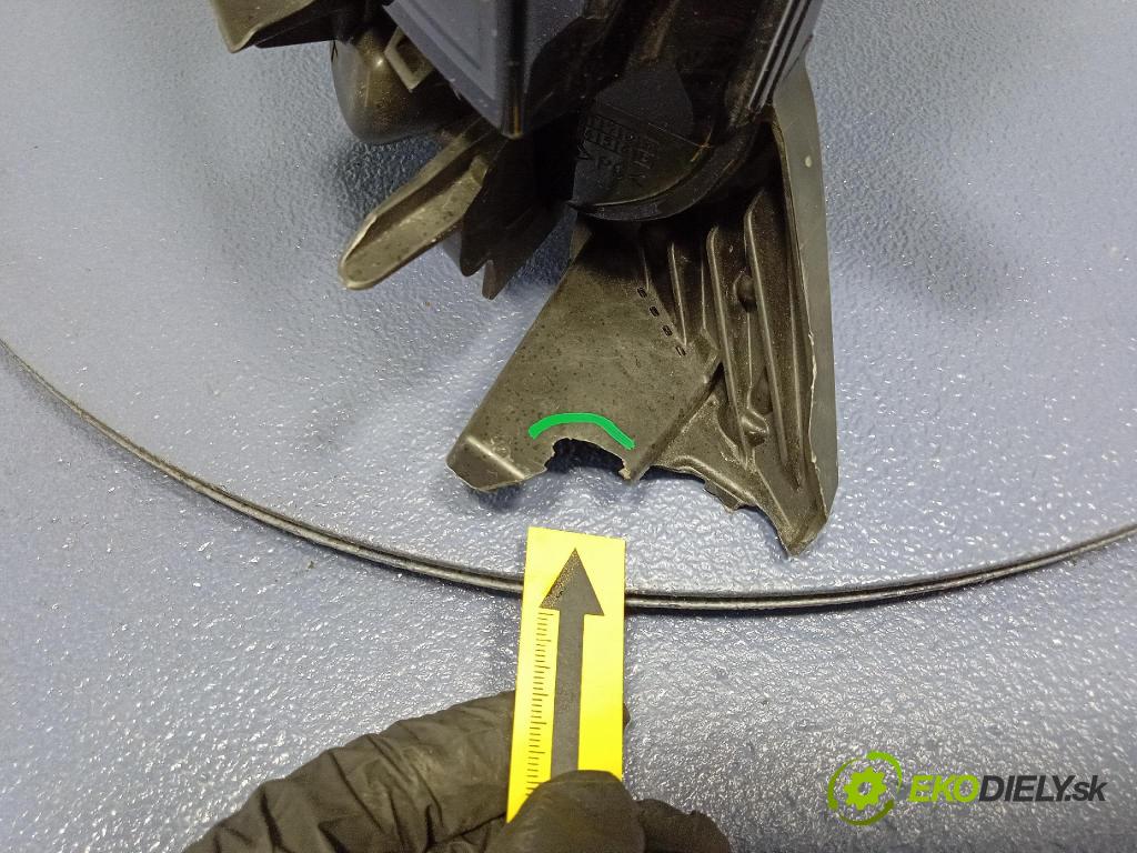 Fiat Grande panda 0 Reflektor: v pravo: 9857227680