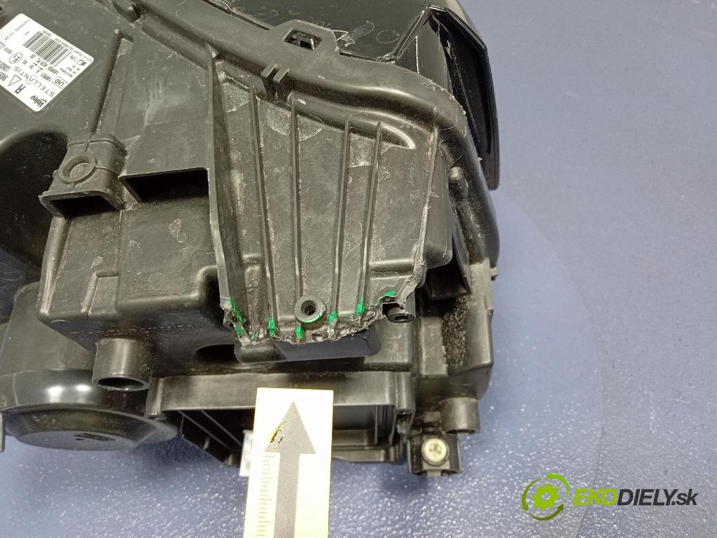 Fiat Grande panda 0 Reflektor: v pravo: 9857227680