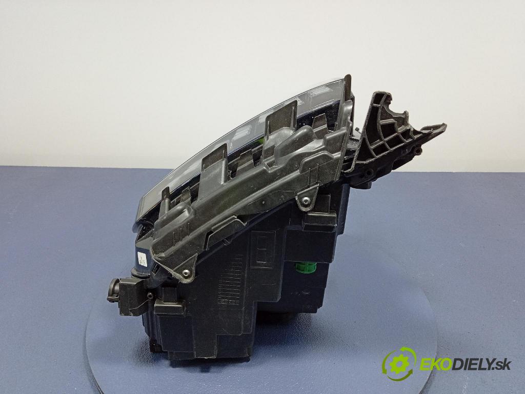 Fiat Grande panda 0 Reflektor: v pravo: 9857227680