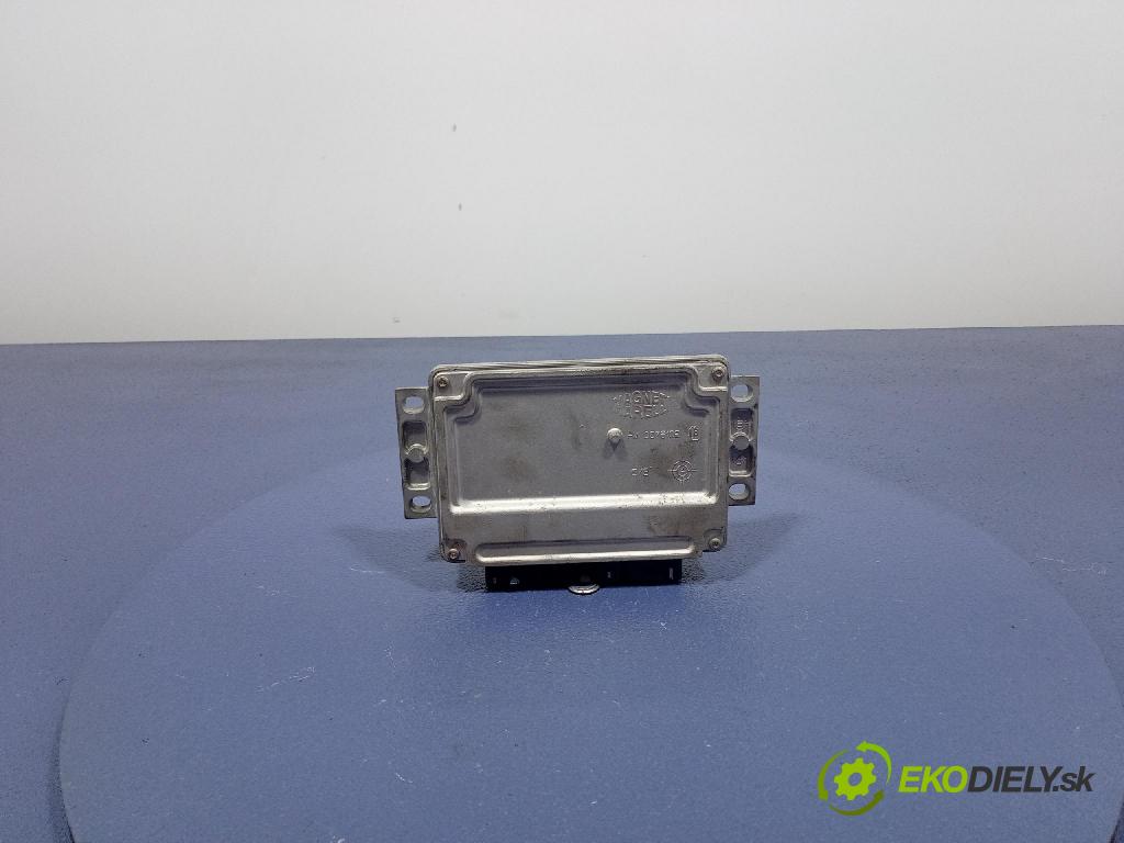 Peugeot 407 2005 řídící jednotka Motor: 9658676880