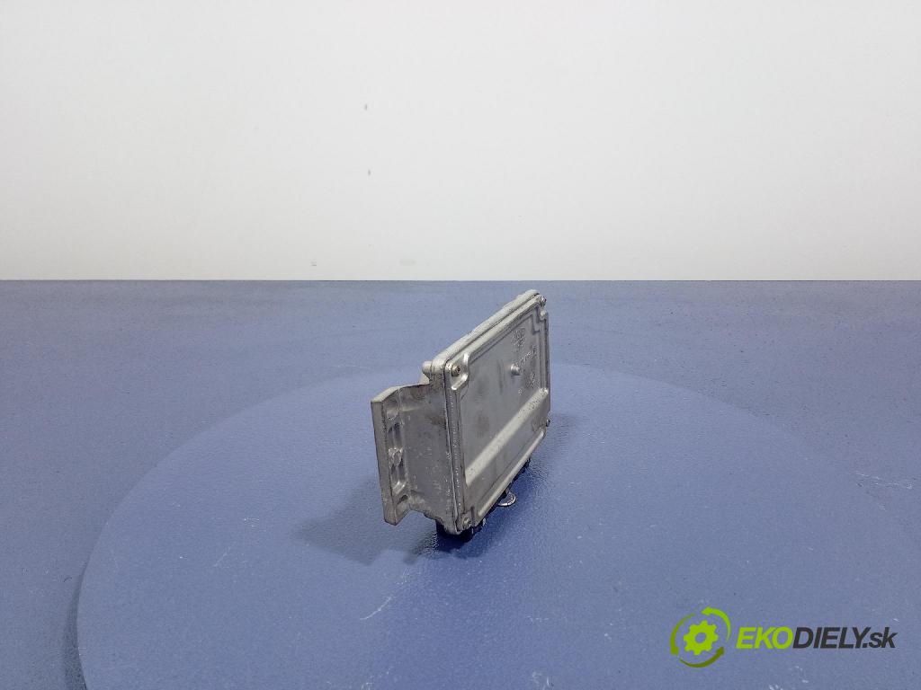 Peugeot 407 2005 řídící jednotka Motor: 9658676880