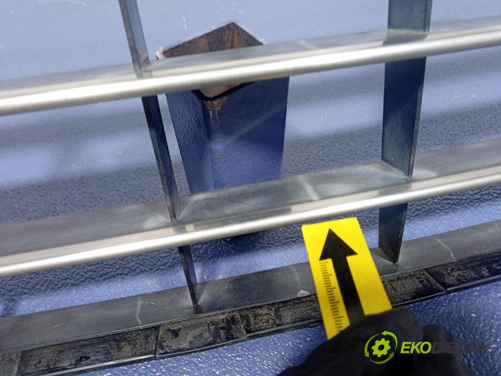 Peugeot 407 2005 lišta narazník 9644644277