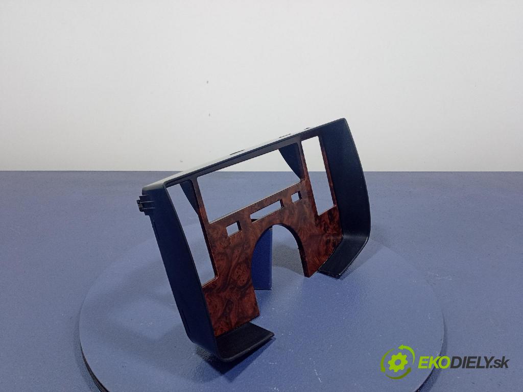 Cadillac Brougham 1993 kryt Plast: Interiéry: 10232597