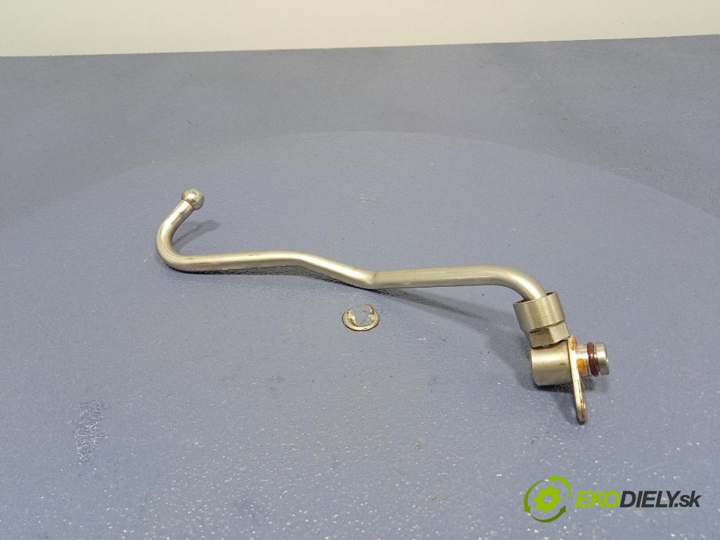 Vw Arteon 2024 trubka Olejový: 05L145771H