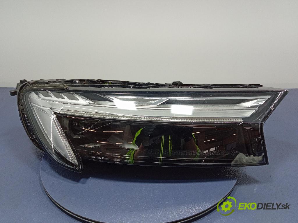 Audi Q7 0 Reflektor: v pravo: 4M0941040D