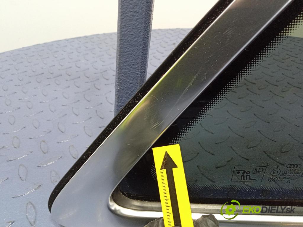 Audi Q3 0 sklo Karosérie: Zad: 83A845298E