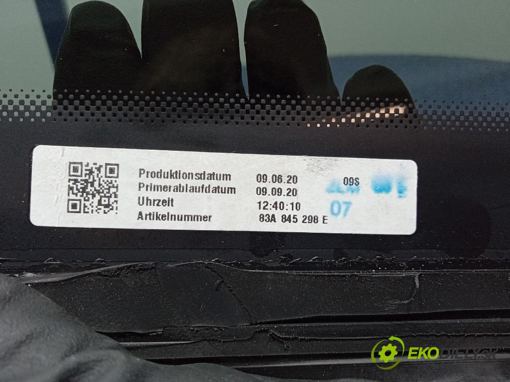 Audi Q3 0 sklo Karosérie: Zad: 83A845298E