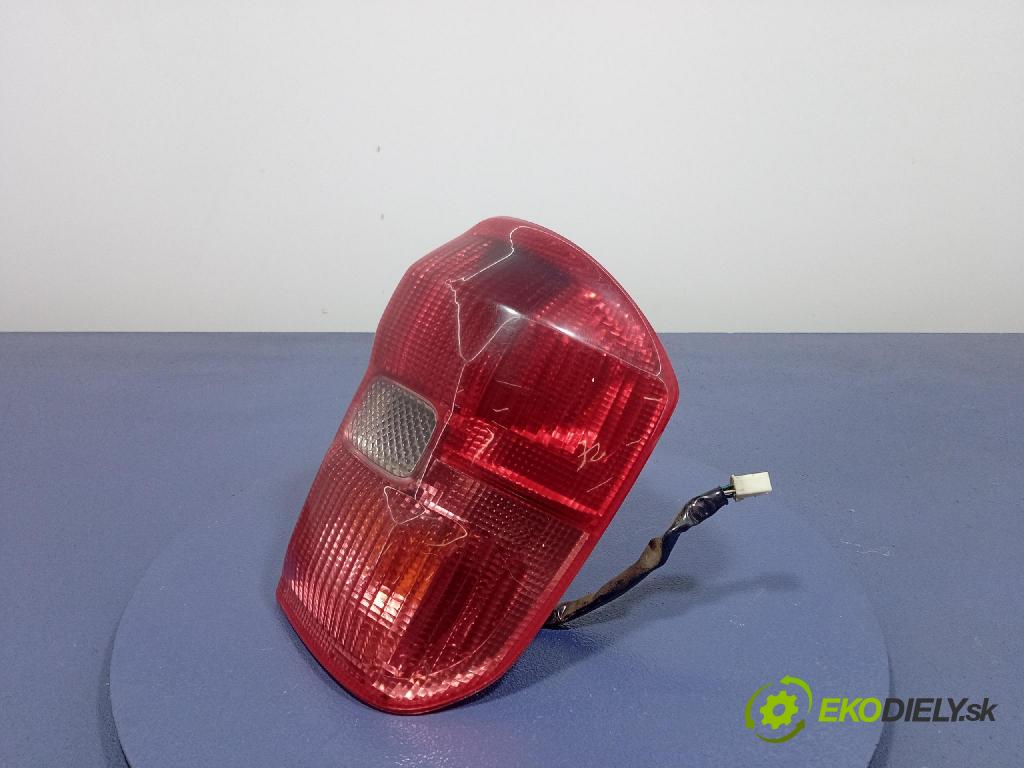 Toyota Rav4 2003 světlo Zad: Práva: Mimo: ICHIKOH 42-26
