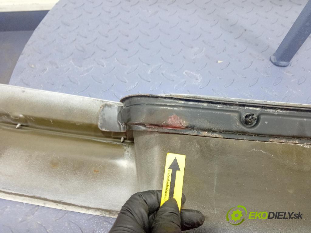 Cadillac Brougham 1993 nárazník před 10156786