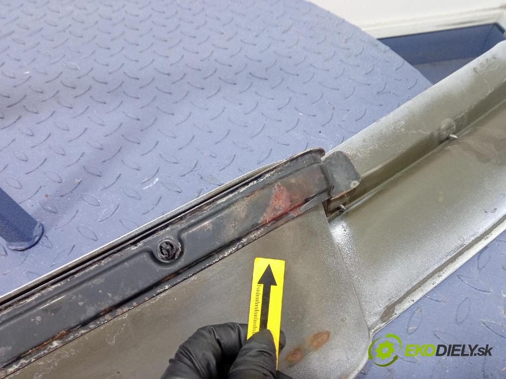 Cadillac Brougham 1993 nárazník před 10156786