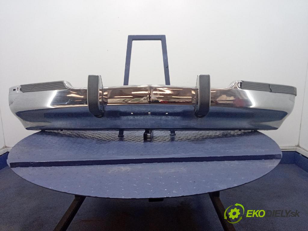 Cadillac Brougham 1993 nárazník před