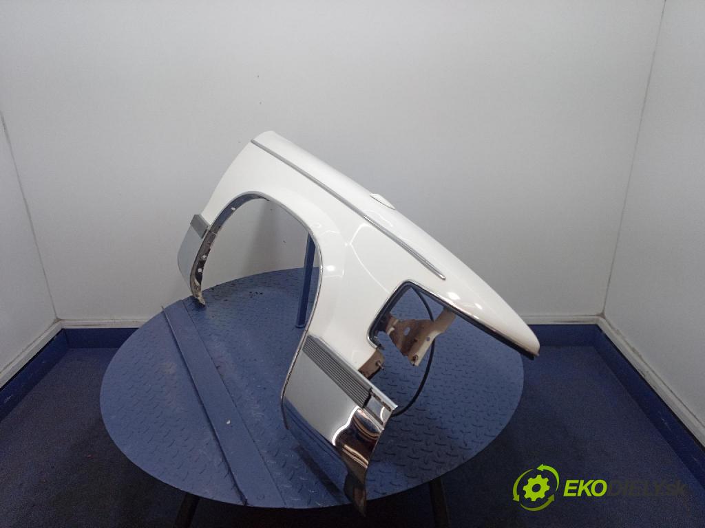 Cadillac Brougham 1993 blatník Predné v pravo: