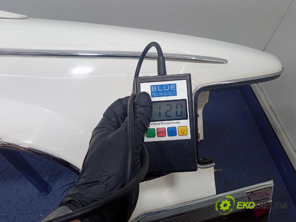 Cadillac Brougham 1993 blatník Predné v pravo: