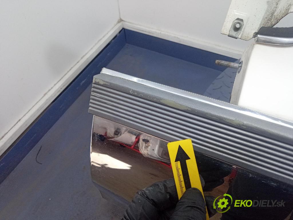 Cadillac Brougham 1993 blatník Predné Vľavo: