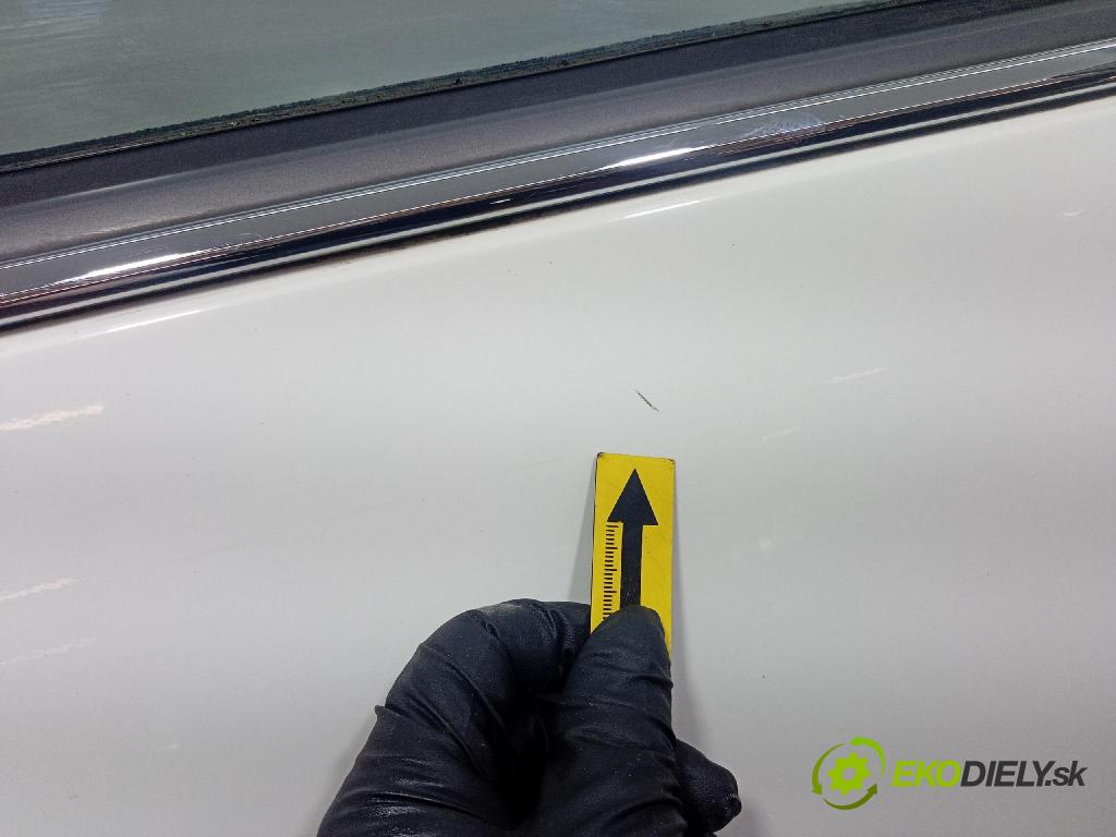 Cadillac Brougham 1993 dveře před prave