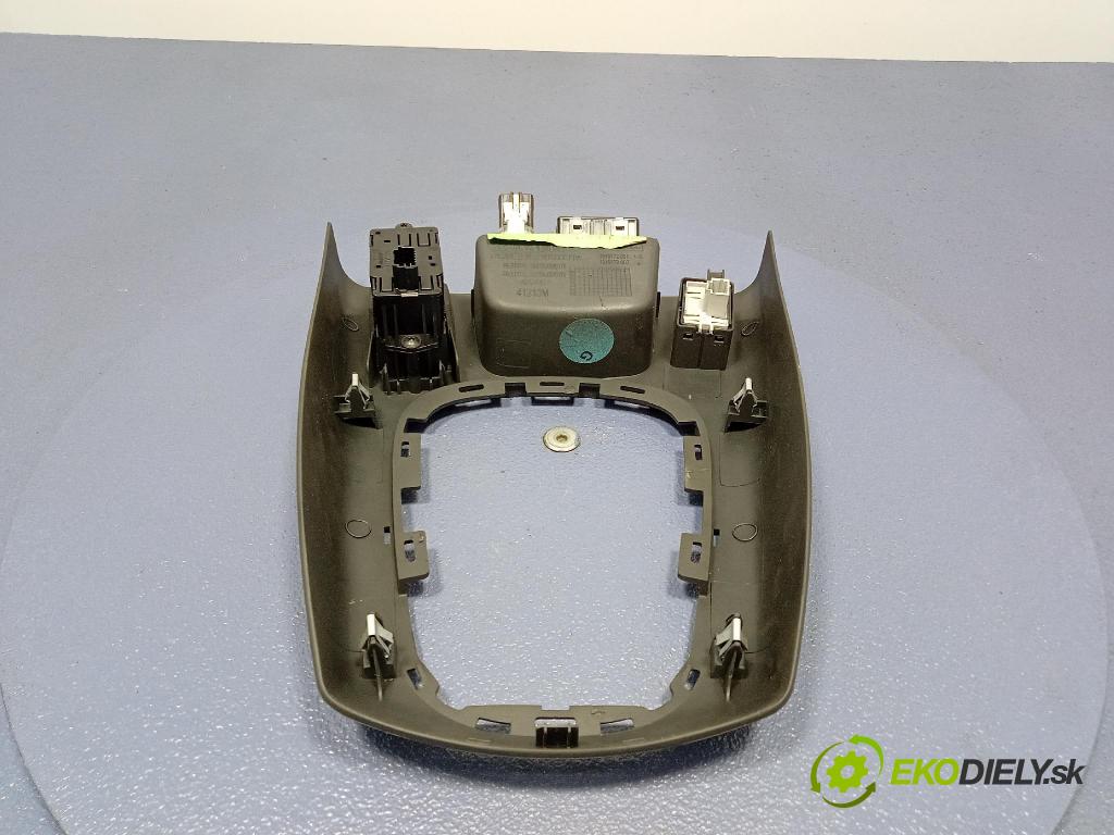 Renault Scenic 2009 kryt Plast: Interiéry: 969330007R