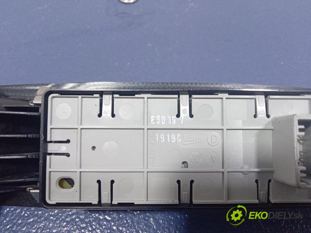 Renault Scenic 2009 prepínač Okná: