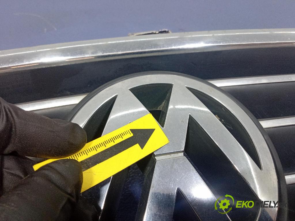 Volkswagen Passat 2001 miežka / Gril: 3B0853651K