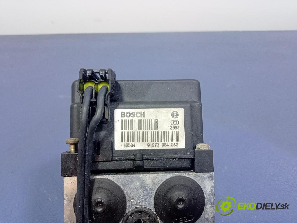 Volkswagen Passat 2001 čerpadlo ABS x 8E0614111B