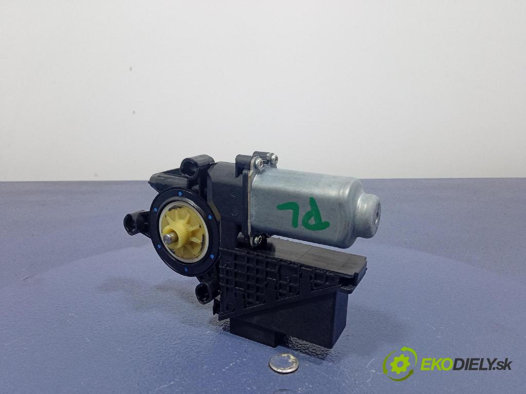 Vw Polo 2007 mechanismus stahování Sklenka: před Levý: 6Y2959802A