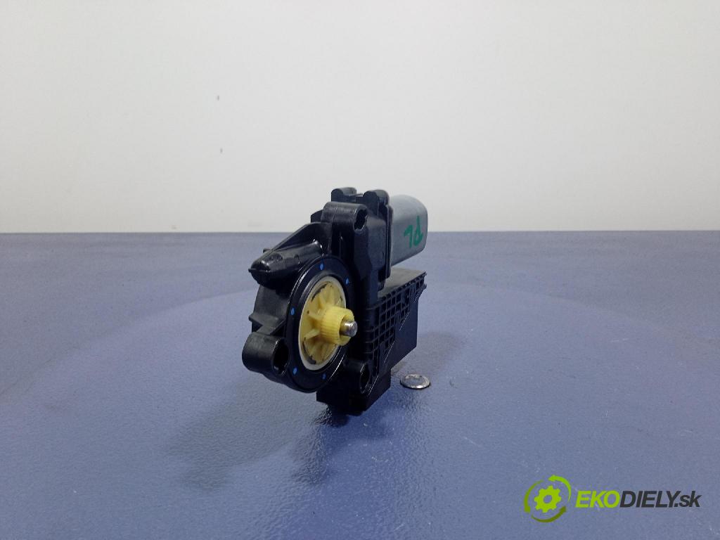 Vw Polo 2007 mechanismus stahování Sklenka: před Levý: 6Y2959802A