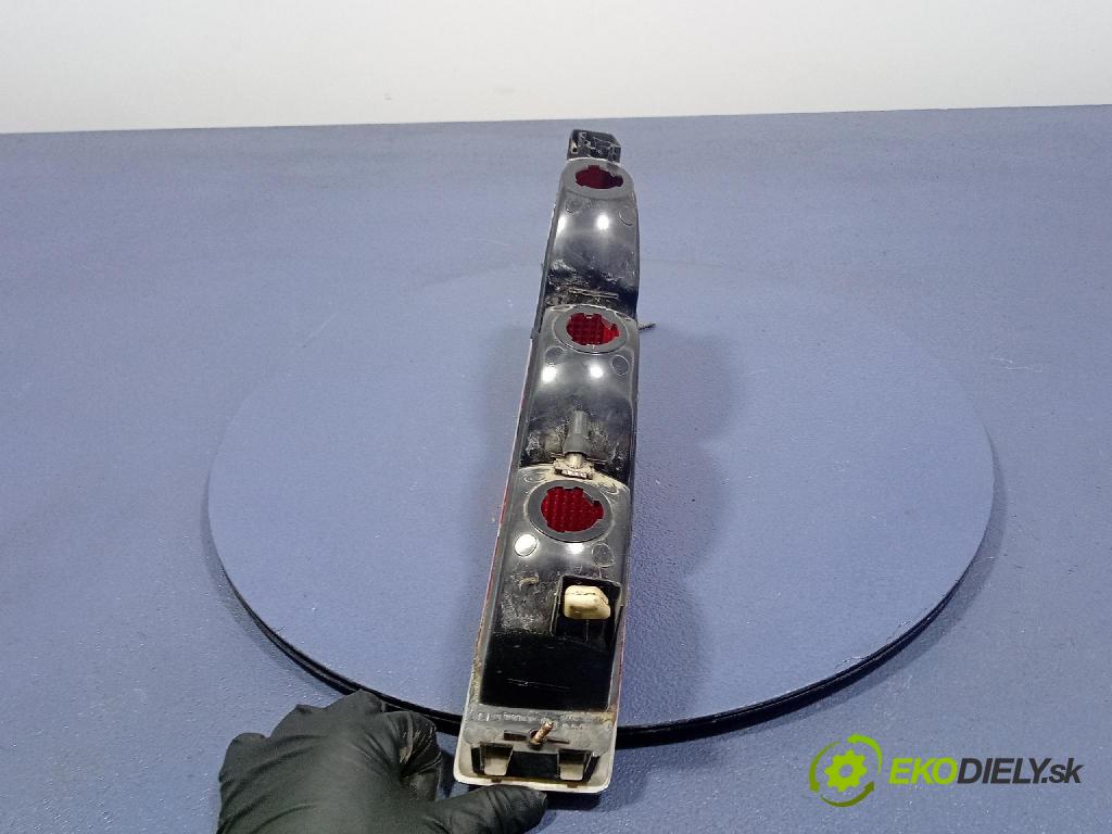 Cadillac Brougham 1993 světlo Zad: levá Mimo: 16516417