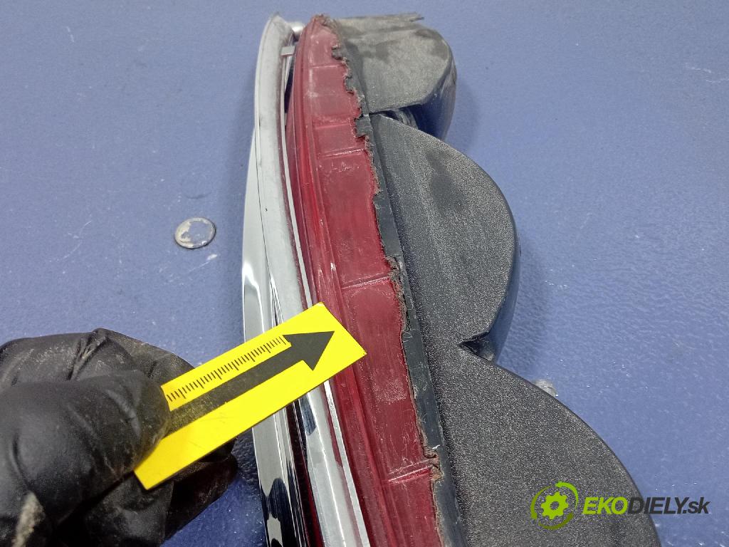 Cadillac Brougham 1993 světlo Zad: Práva: Mimo: 16516418