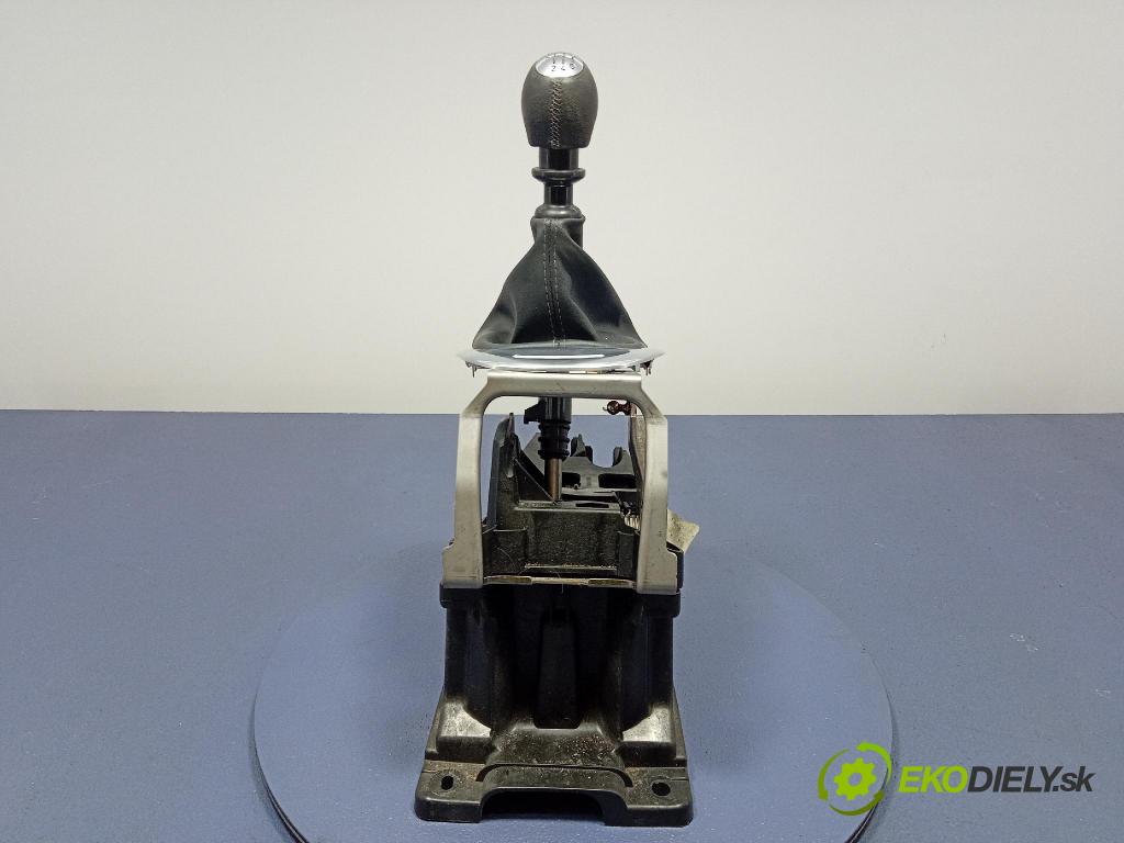 Renault Scenic 2009 kulisa Změny Ozubené kola: 8200736236