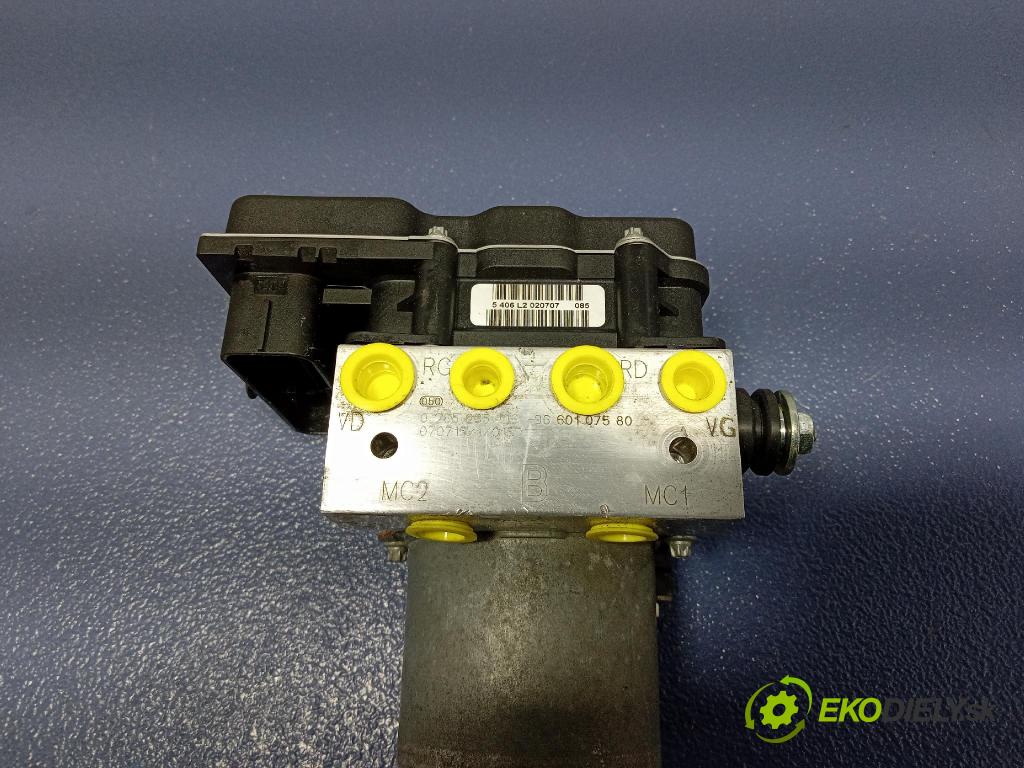 Peugeot 308 2007 čerpadlo ABS x 0265950560