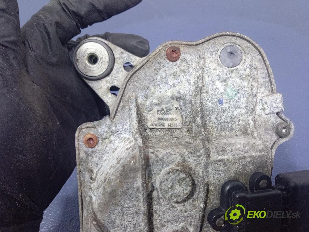 Renault Scenic 2009 mechanismus motorek Stěrače: před