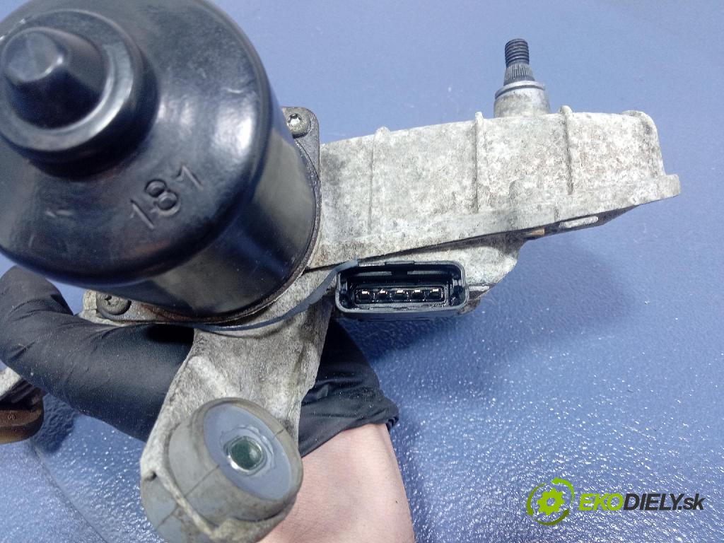 Renault Scenic 2009 mechanismus motorek Stěrače: před