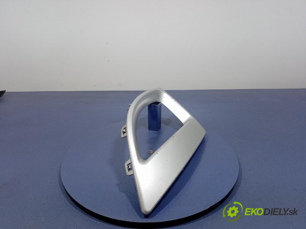 Renault Scenic 2009 lišta narazník