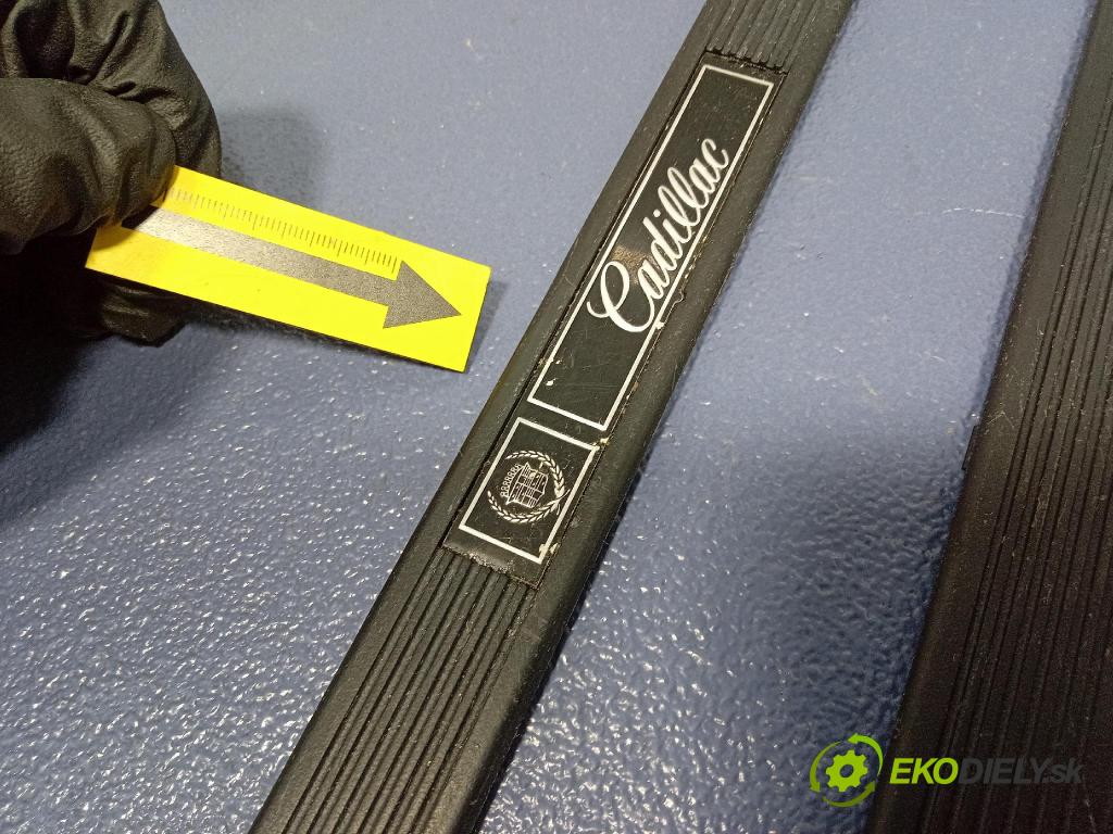 Cadillac Brougham 1993 lišta Dekoratívní: Práh: 20460027