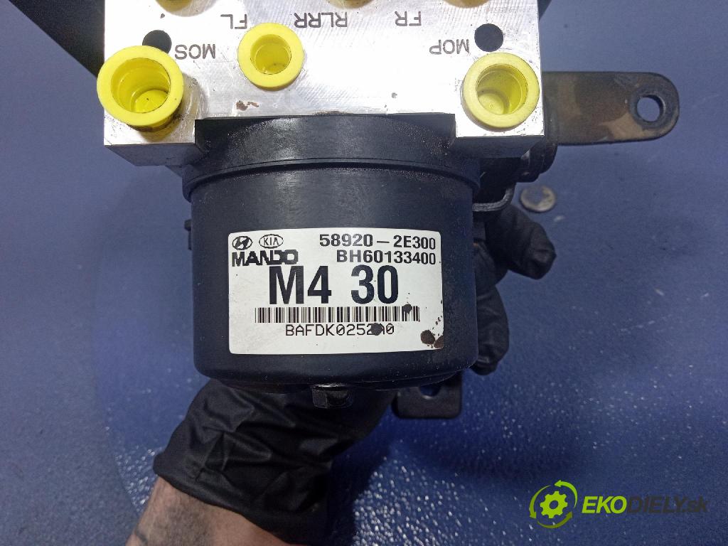 Hyundai Tucson 2006 čerpadlo ABS x 58920-2E300