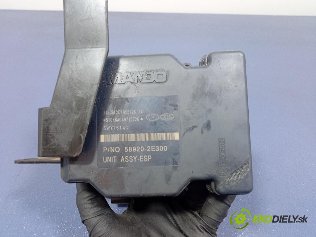 Hyundai Tucson 2006 čerpadlo ABS x 58920-2E300