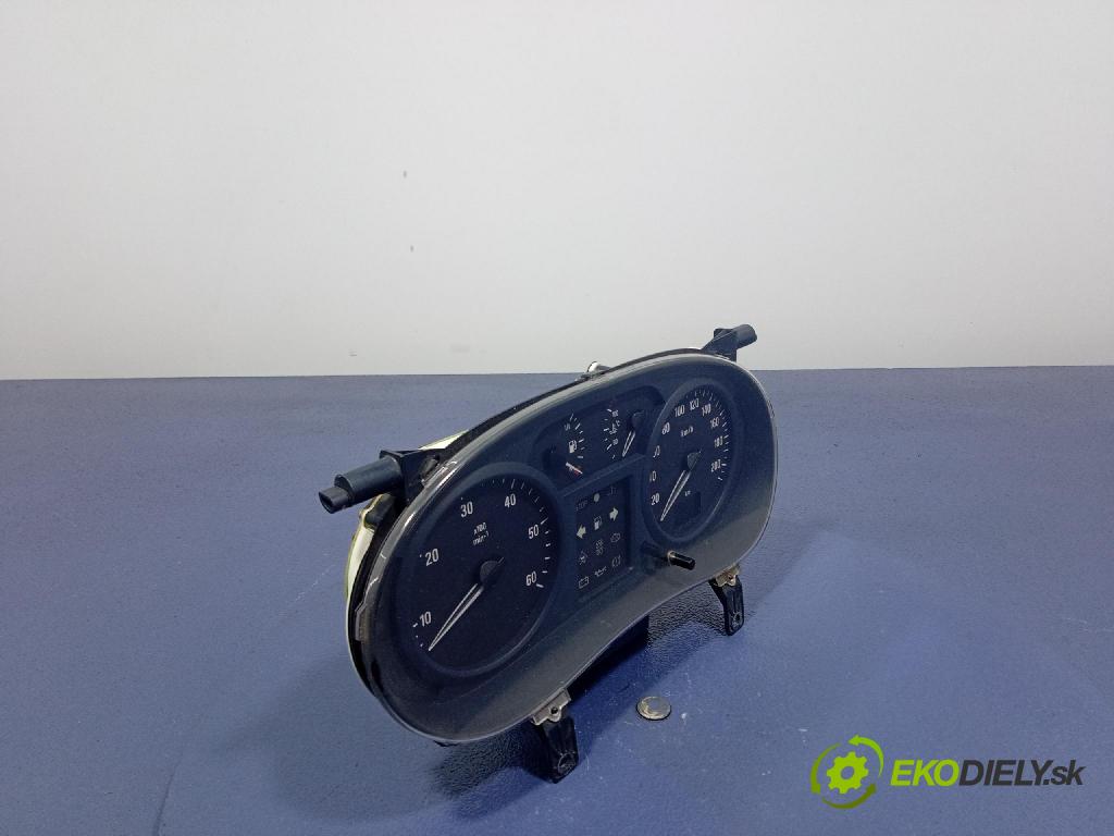 Opel Vivaro 2004 Přístrojová deska 8200295452