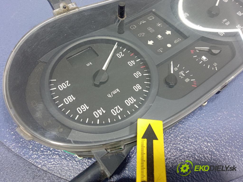 Opel Vivaro 2004 Přístrojová deska 8200295452