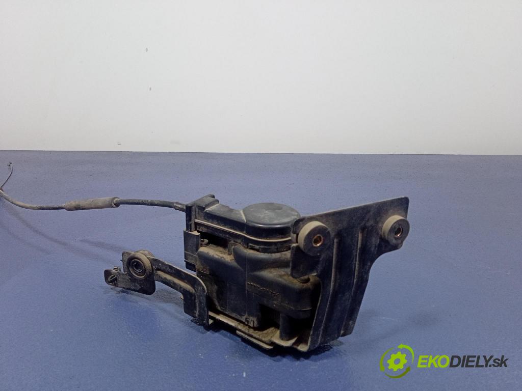 Hyundai Tucson 2006 řídící jednotka 96400-2E000