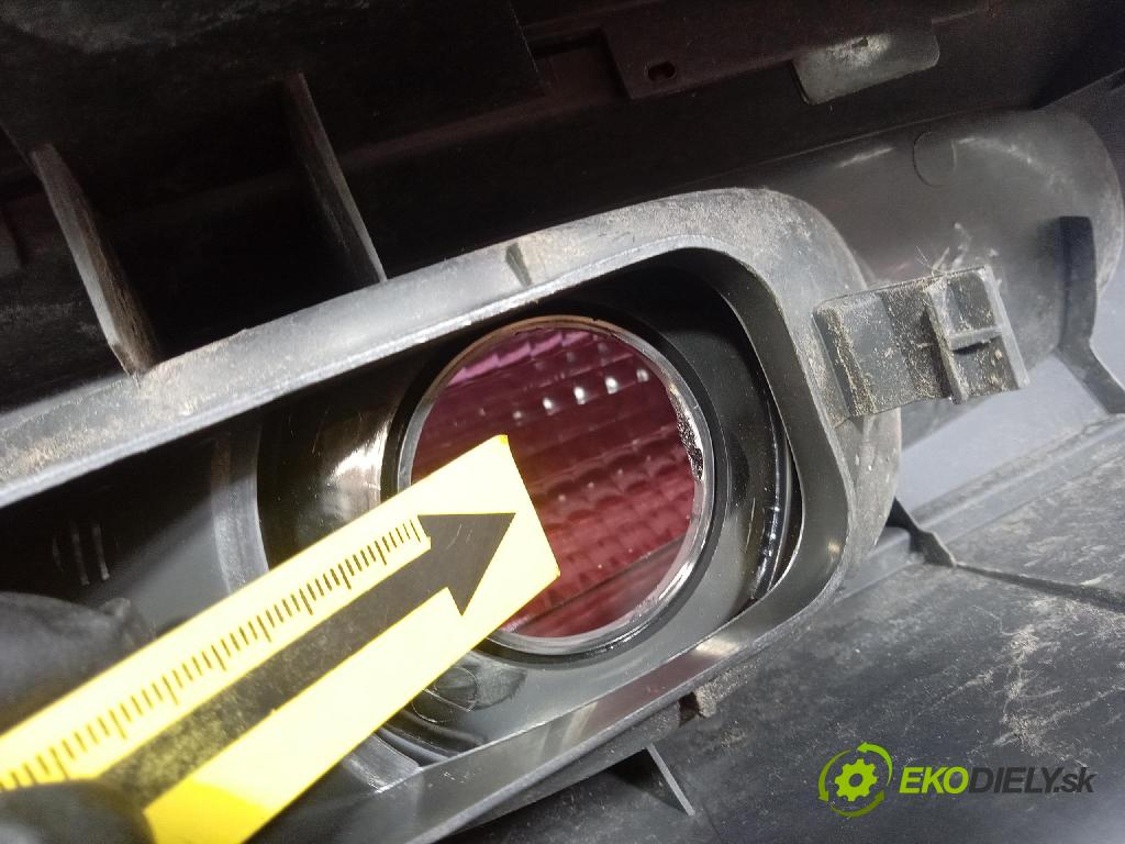 Opel Vivaro 2004 světlo Zad: Práva: Mimo: