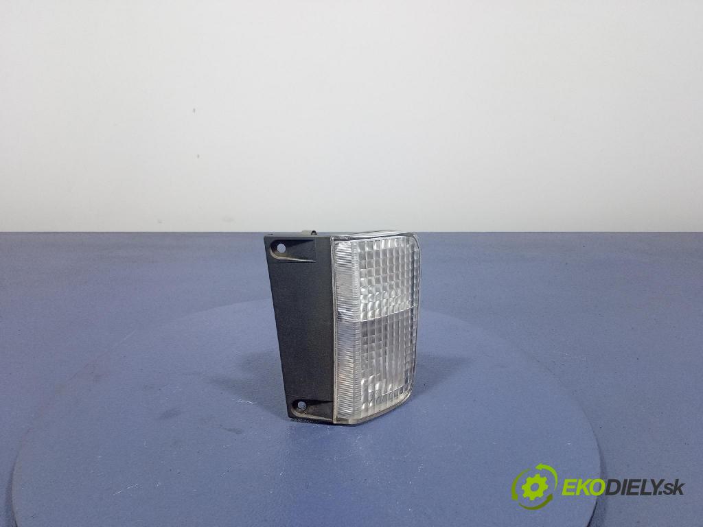 Opel Vivaro 2004 světlo Zad: Práva: Uvnitř