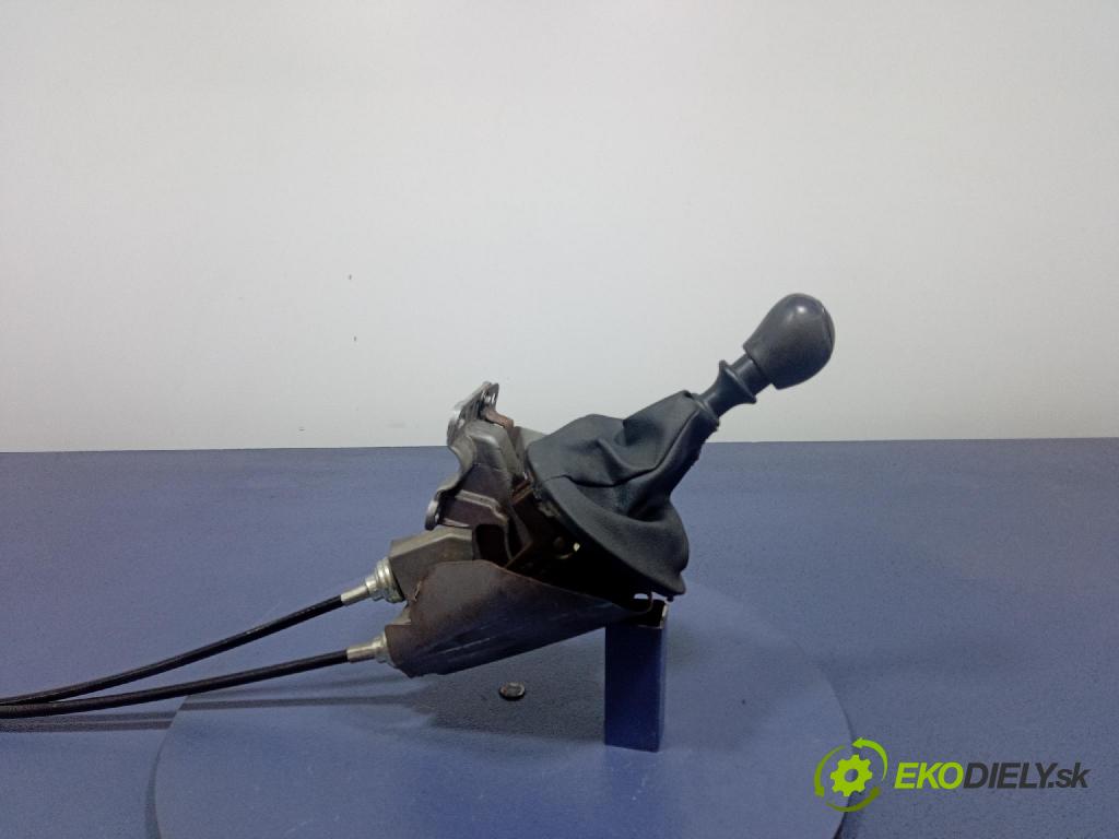 Opel Vivaro 2004 kulisa Změny Ozubené kola: